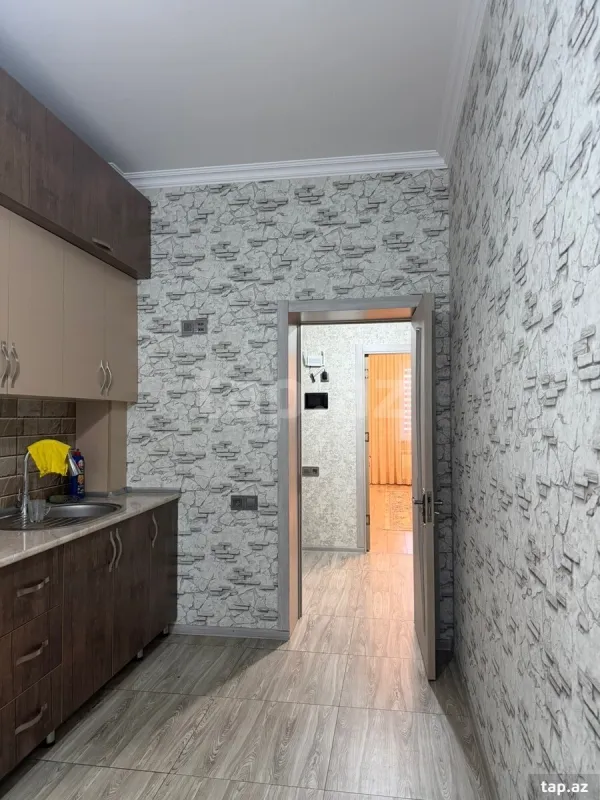 Satılır 2 otaqlı yeni tikili 70 m²