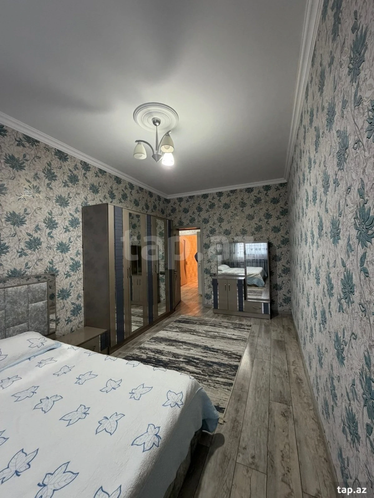 Satılır 2 otaqlı yeni tikili 70 m²