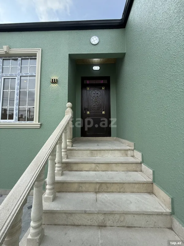 Satılır 3 otaqlı həyət evi