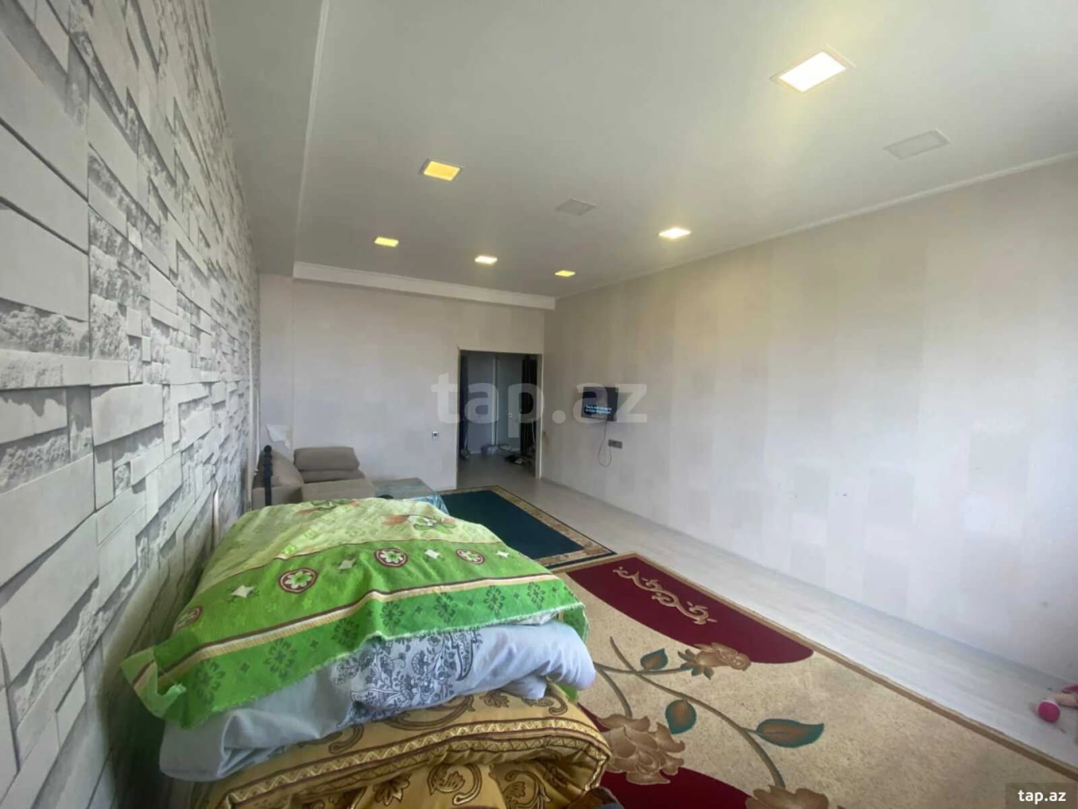 Satılır 3 otaqlı yeni tikili 92 m²