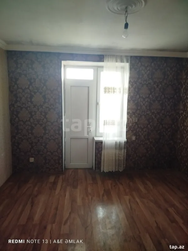 Satılır 2 otaqlı mənzil 41 m²