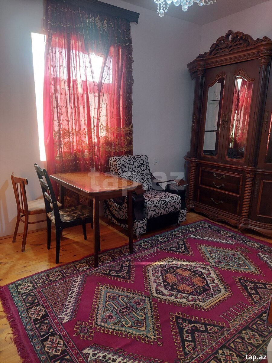 Kirayə verilir 2 otaqlı həyət evi 60 m²