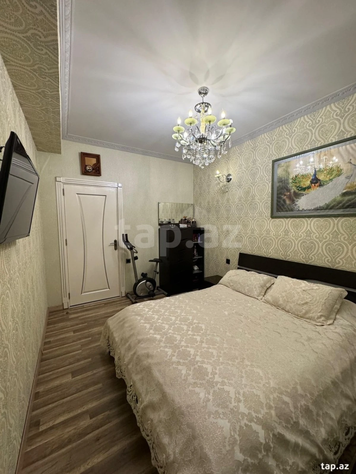 Satılır 3 otaqlı yeni tikili 120 m²