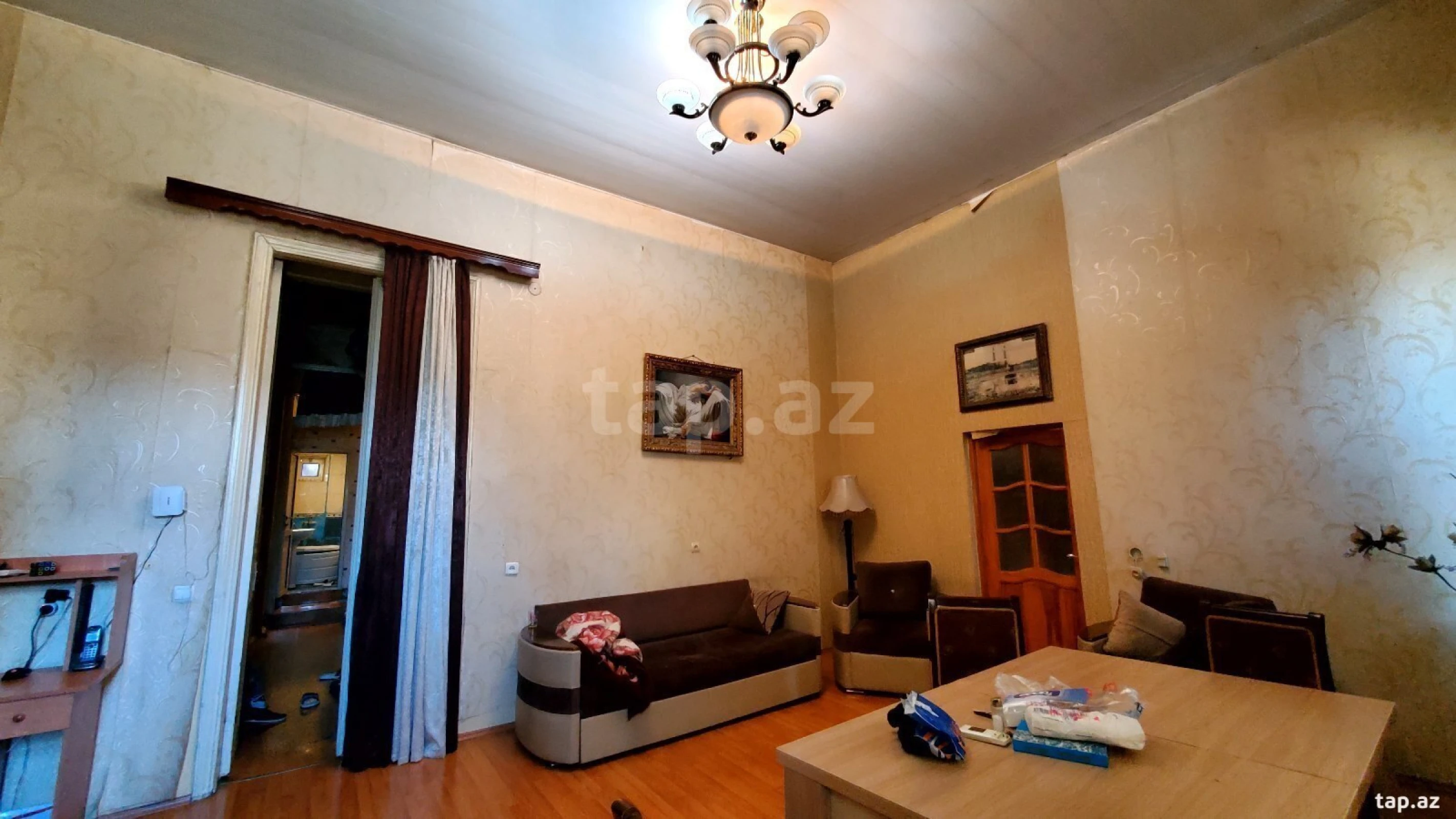 Satılır 3 otaqlı mənzil 105 m²