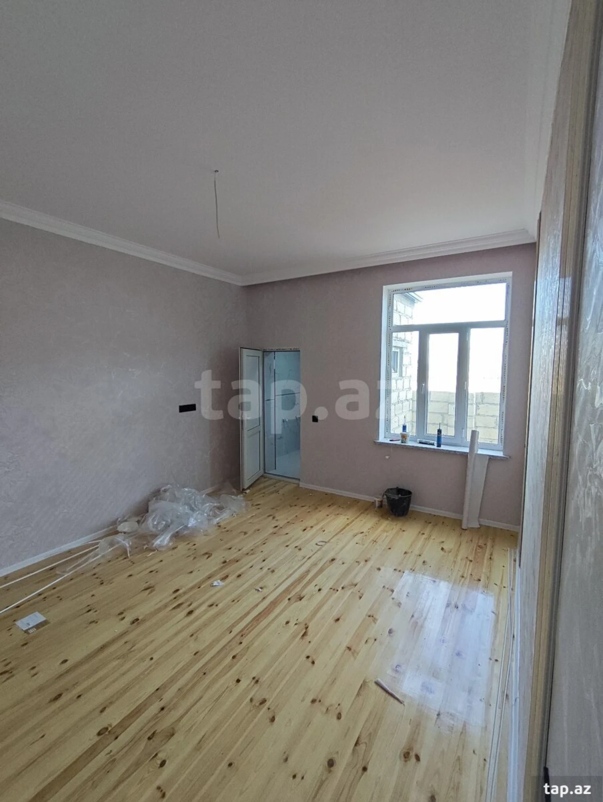 Satılır 4 otaqlı həyət evi