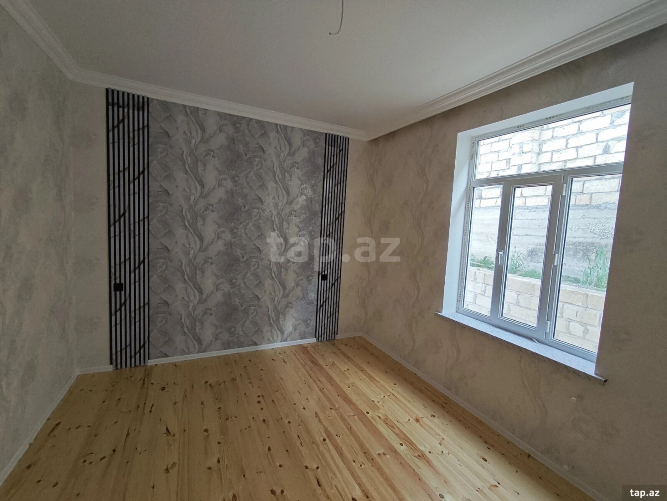 Satılır 4 otaqlı həyət evi