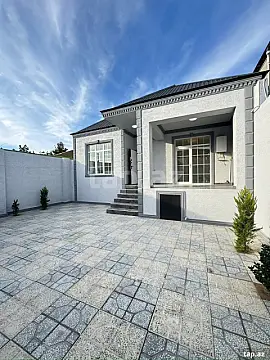 Satılır 4 otaqlı həyət evi