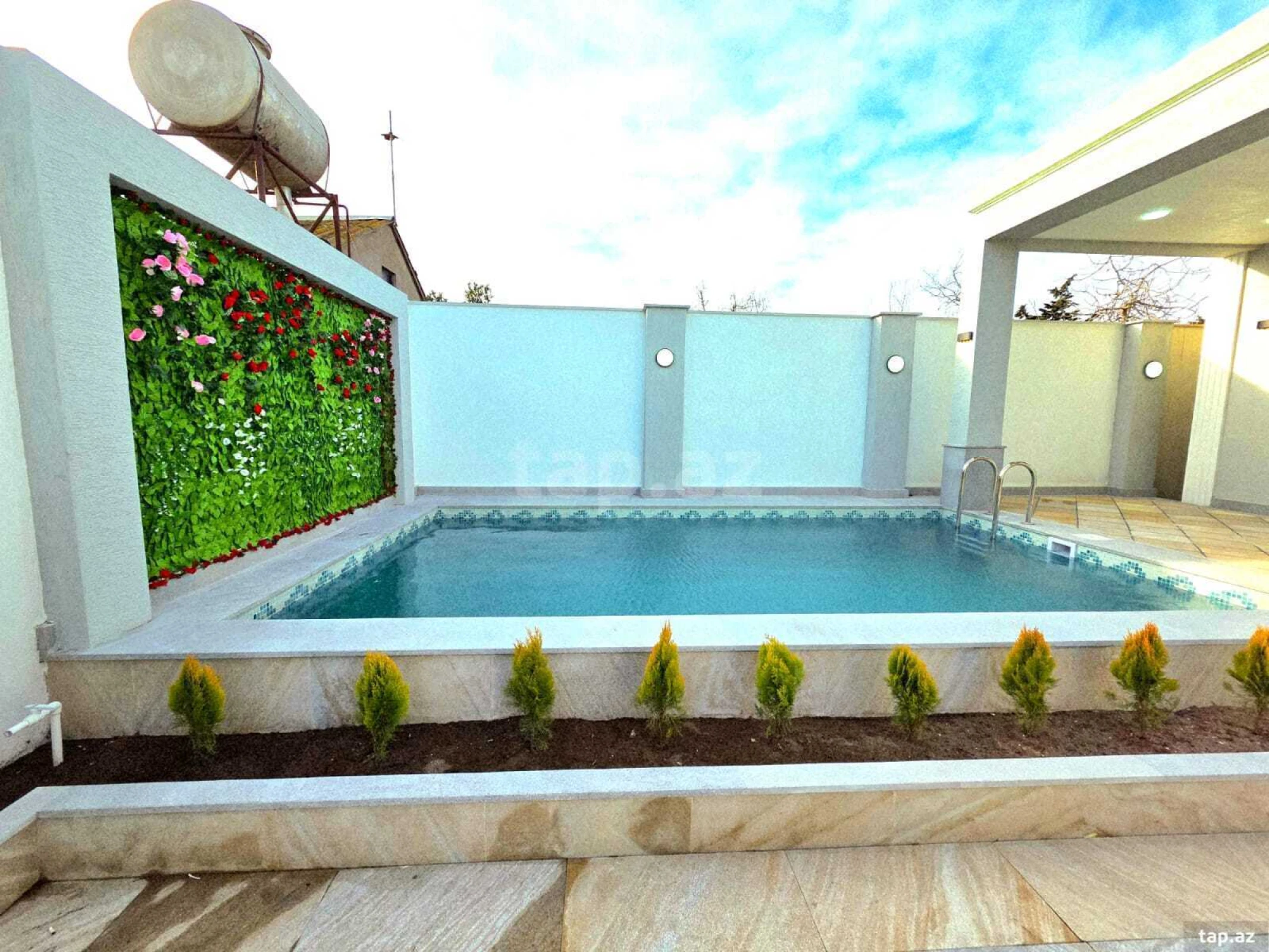 Satılır 3 otaqlı həyət evi 150 m²