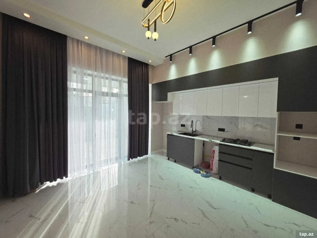 Satılır 3 otaqlı həyət evi 150 m²