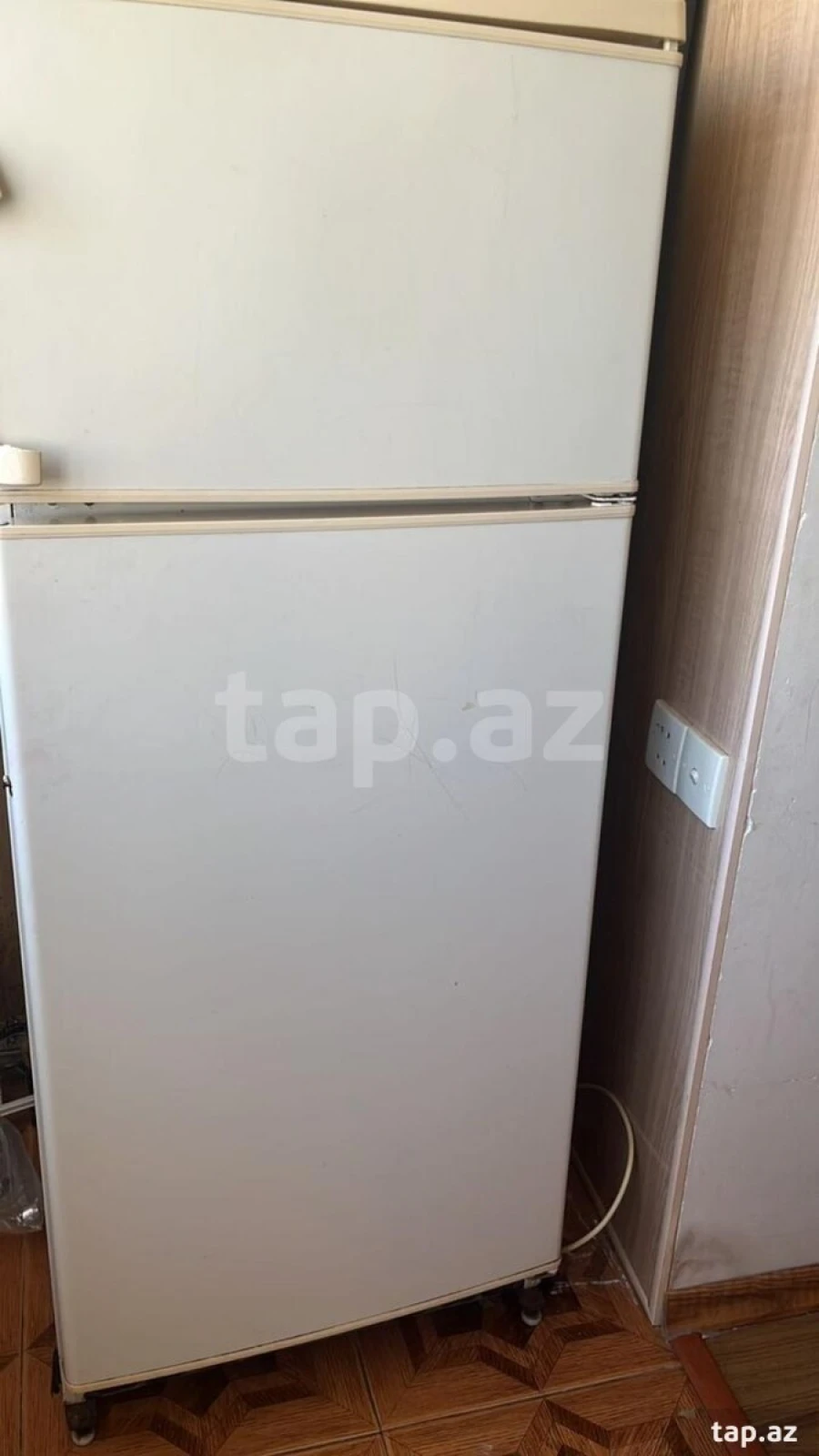 Kirayə verilir 3 otaqlı mənzil 150 m²