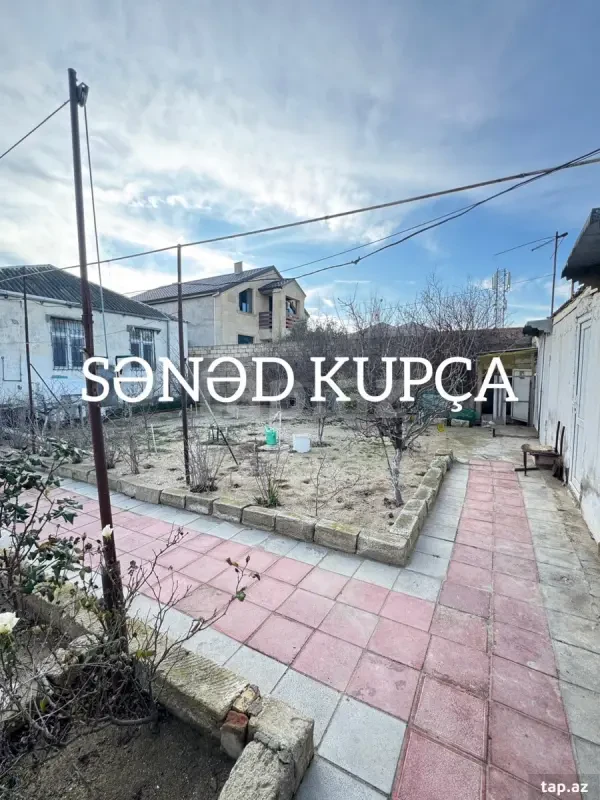 Satılır 5 otaqlı həyət evi 140 m²