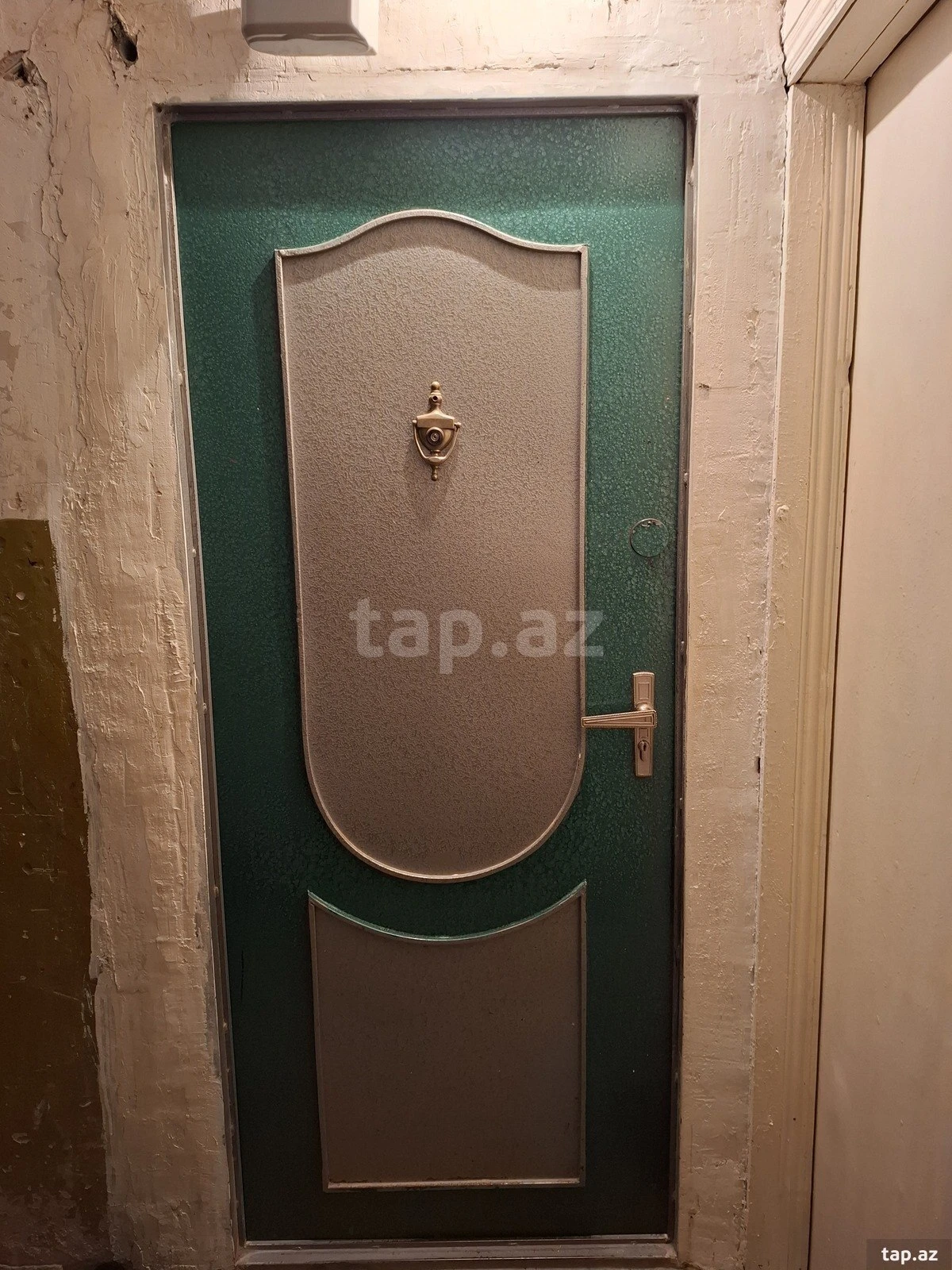 Satılır 2 otaqlı mənzil 75 m²