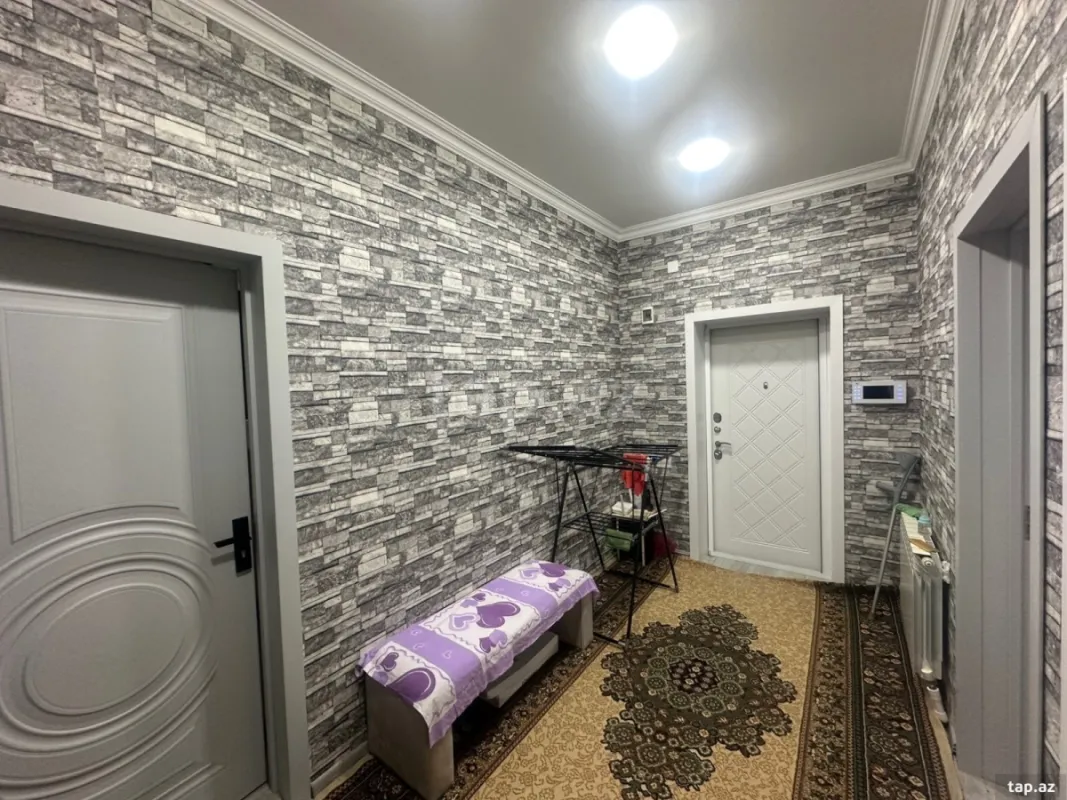 Satılır 3 otaqlı həyət evi