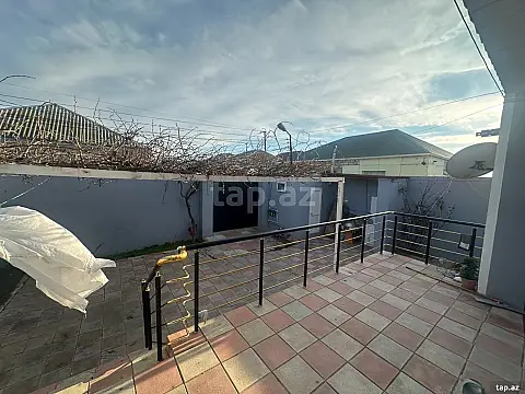 Satılır 3 otaqlı həyət evi