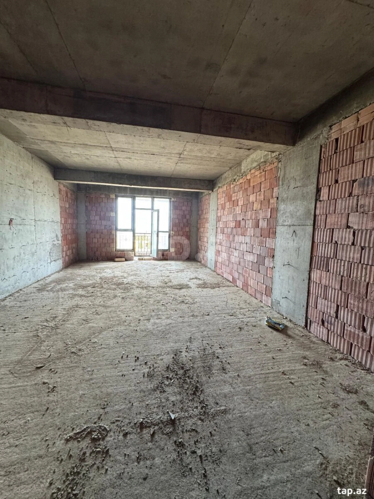 Satılır 3 otaqlı yeni tikili 157.4 m²