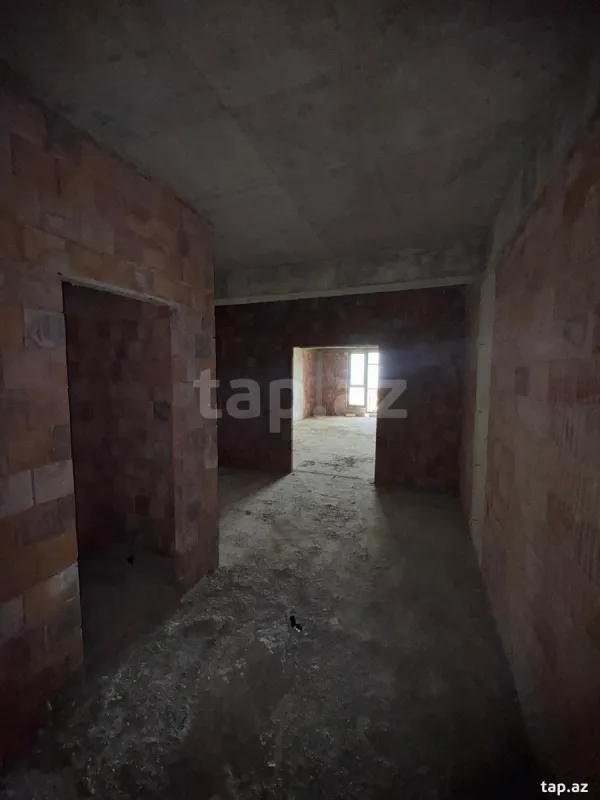 Satılır 3 otaqlı yeni tikili 157.4 m²