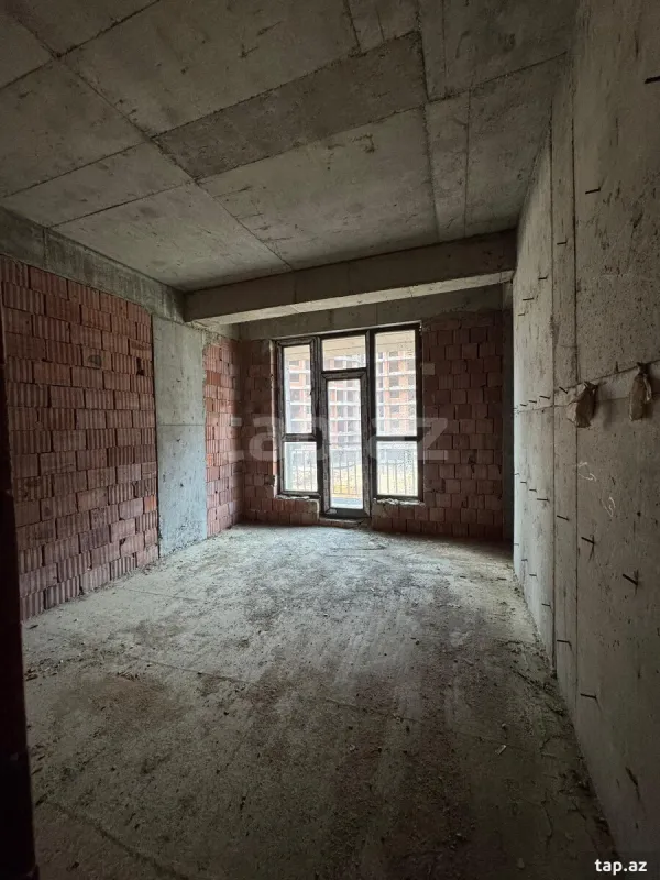 Satılır 3 otaqlı yeni tikili 157.4 m²