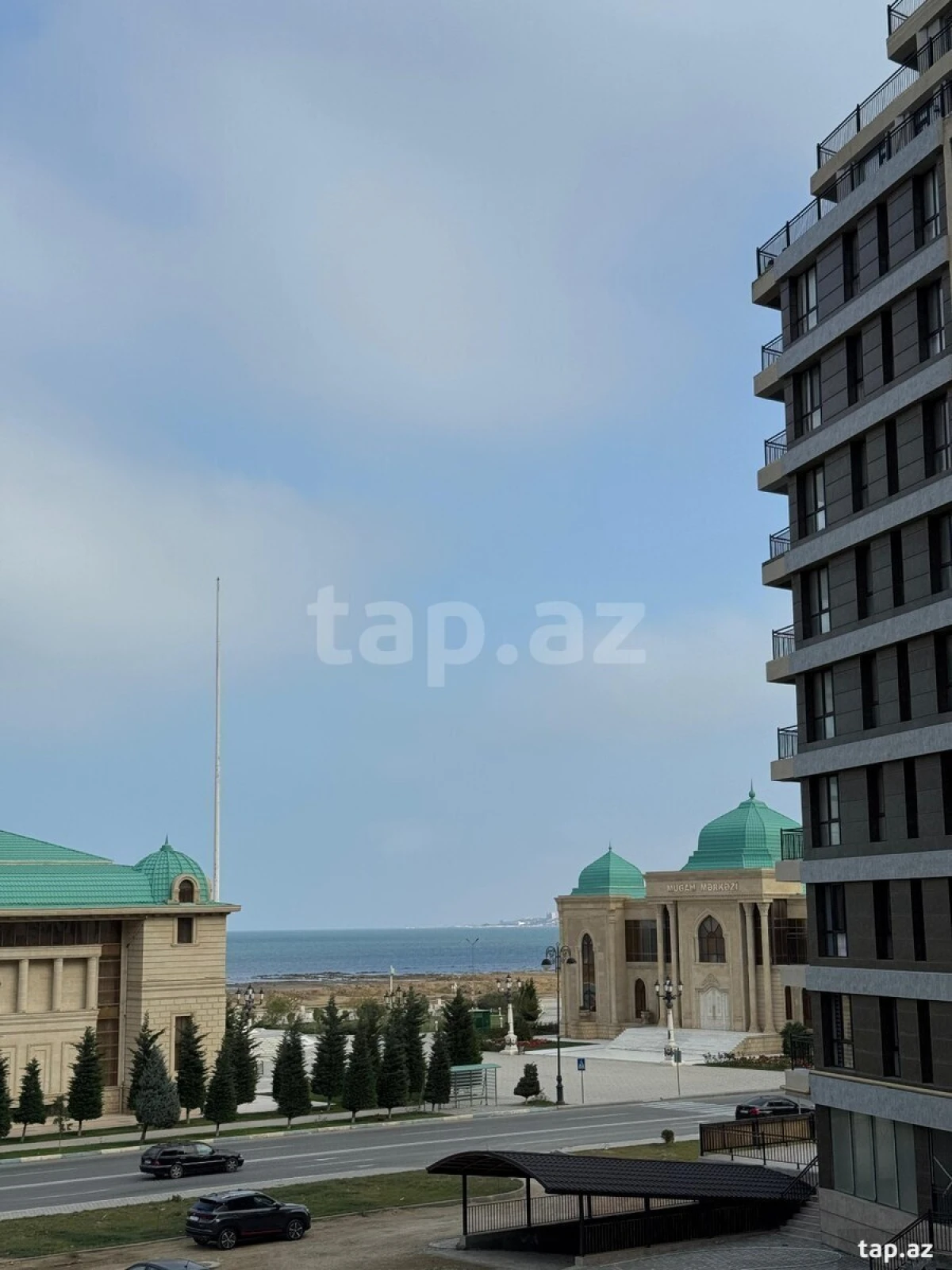 Satılır 3 otaqlı yeni tikili 157.4 m²