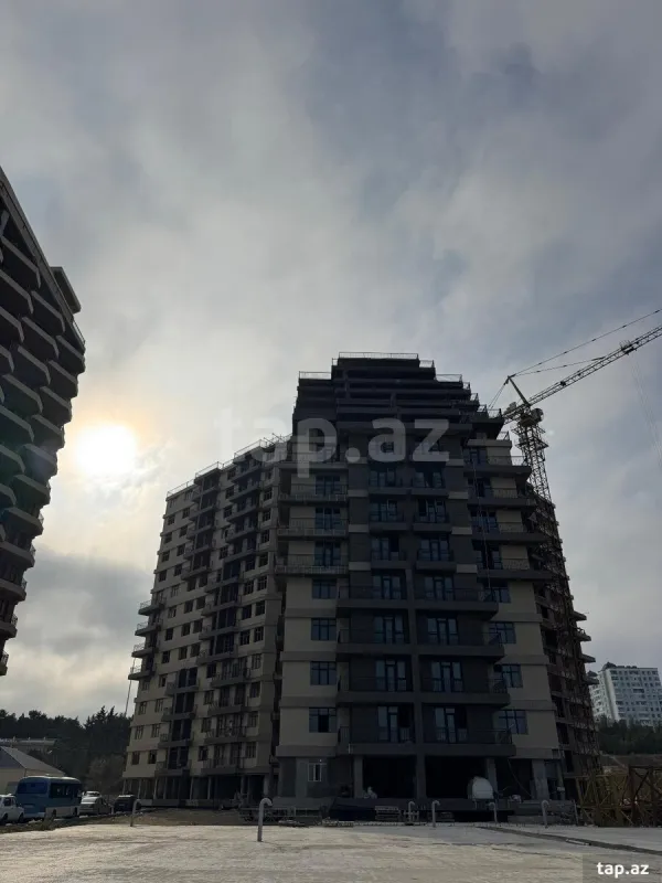 Satılır 3 otaqlı yeni tikili 157.4 m²