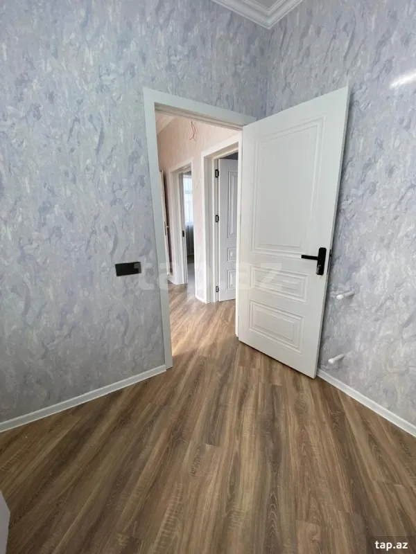 Satılır 4 otaqlı həyət evi 130 m²