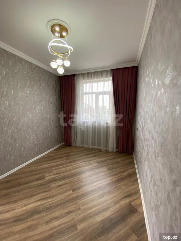 Satılır 4 otaqlı həyət evi 130 m²