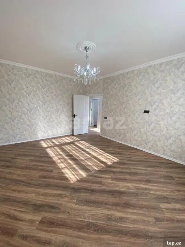 Satılır 4 otaqlı həyət evi 130 m²