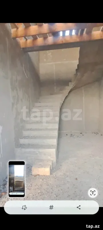 Satılır 5 otaqlı həyət evi