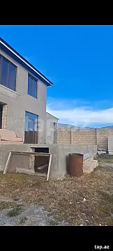 Satılır 5 otaqlı həyət evi