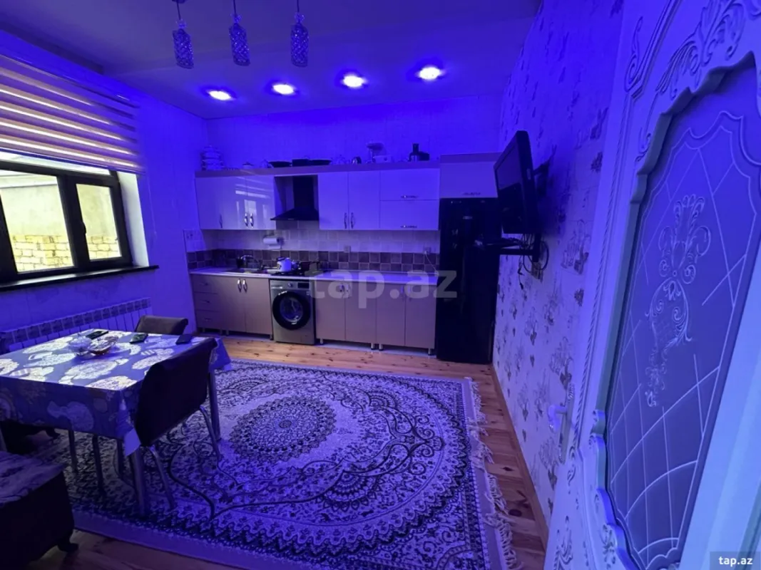 Satılır 4 otaqlı həyət evi