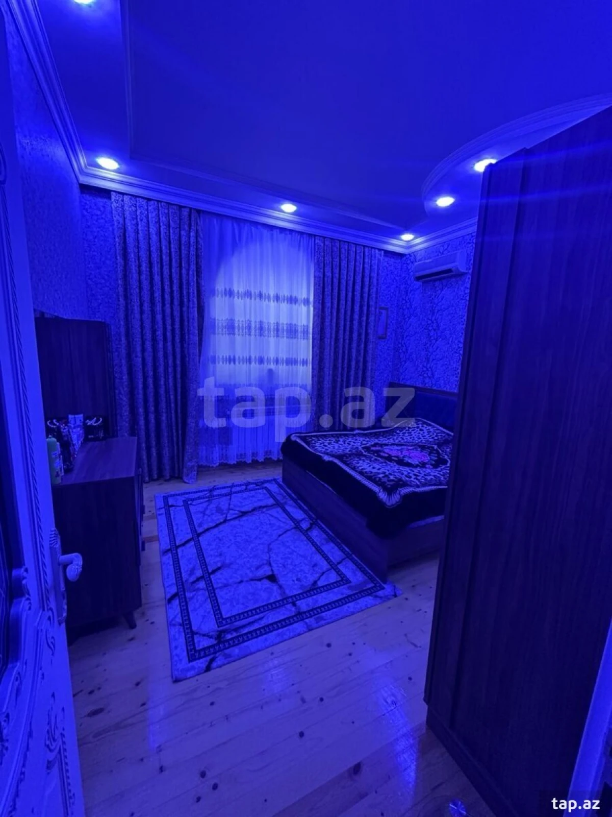 Satılır 4 otaqlı həyət evi