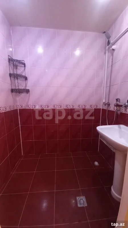 Kirayə verilir 3 otaqlı mənzil 70 m²