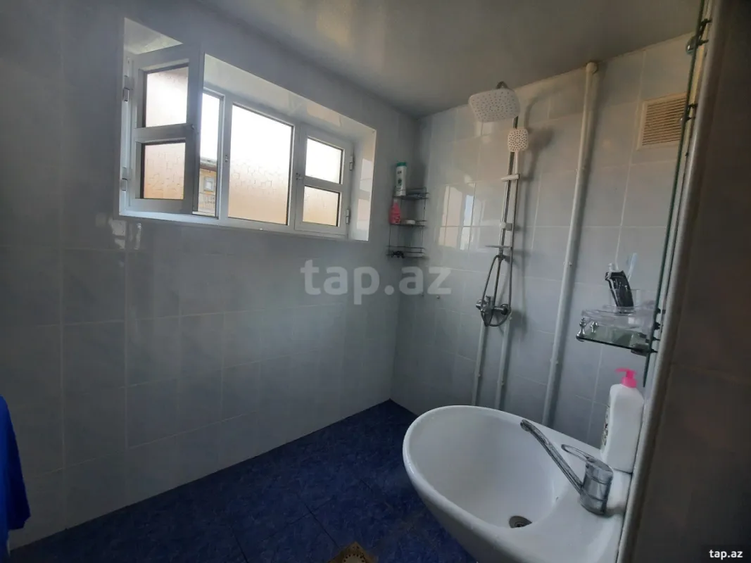 Satılır 3 otaqlı mənzil 58 m²