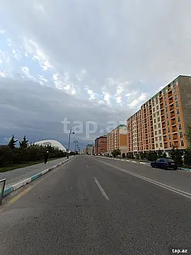 Satılır 2 otaqlı yeni tikili 50 m²