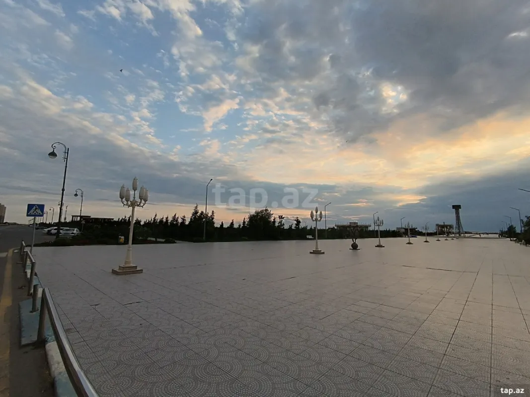 Satılır 2 otaqlı yeni tikili 50 m²