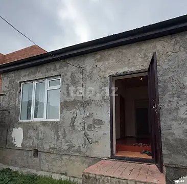 Satılır 3 otaqlı həyət evi