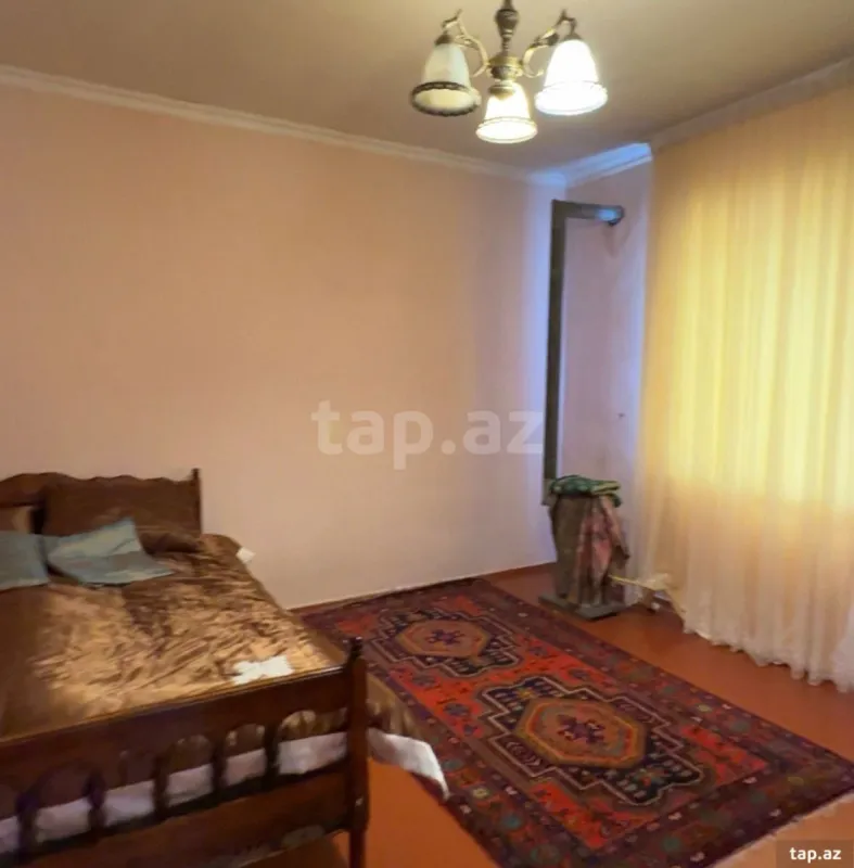 Satılır 3 otaqlı həyət evi