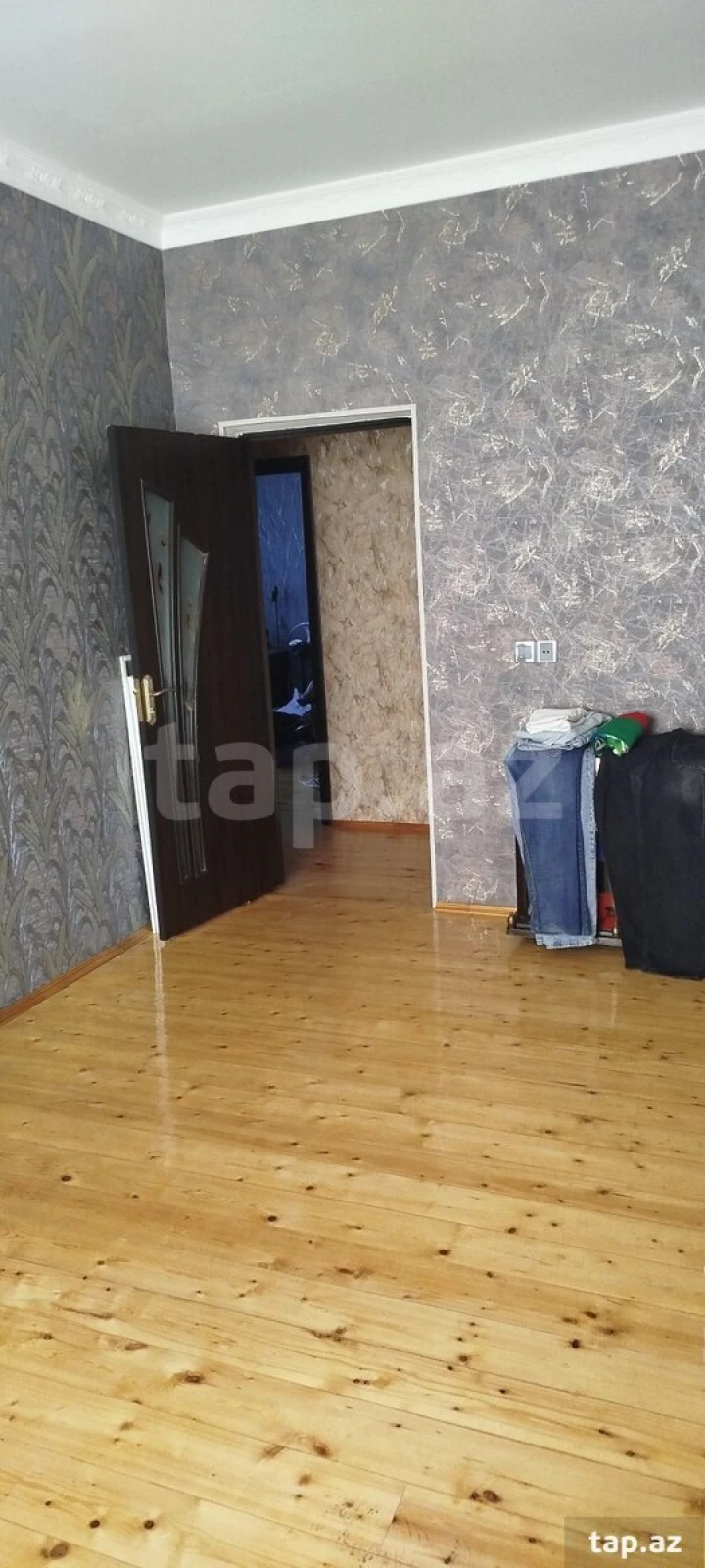 Satılır 5 otaqlı həyət evi