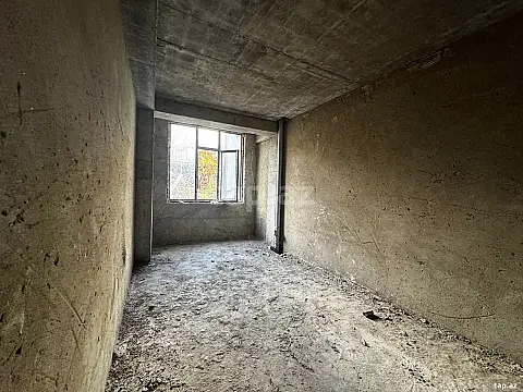 Satılır 2 otaqlı yeni tikili 43 m²