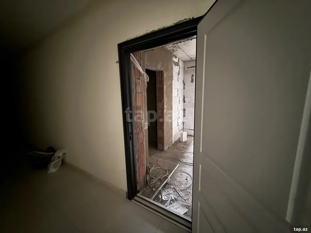 Satılır 2 otaqlı yeni tikili 43 m²