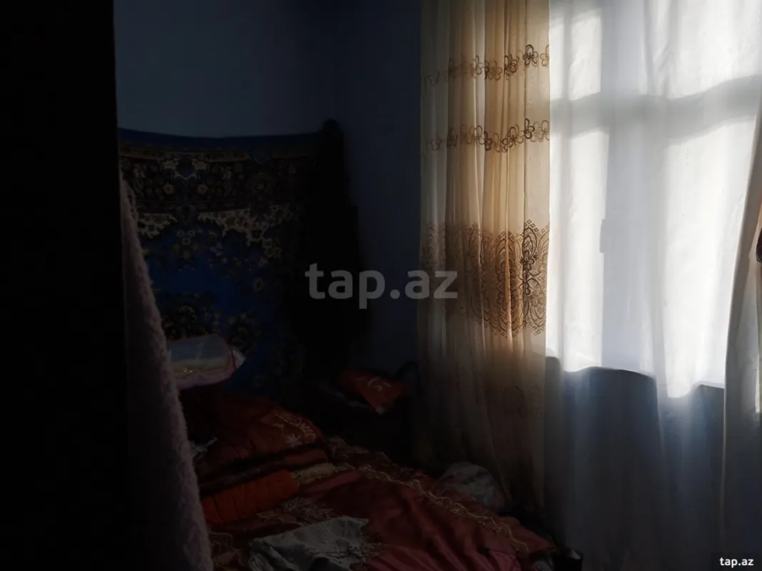 Satılır 3 otaqlı həyət evi