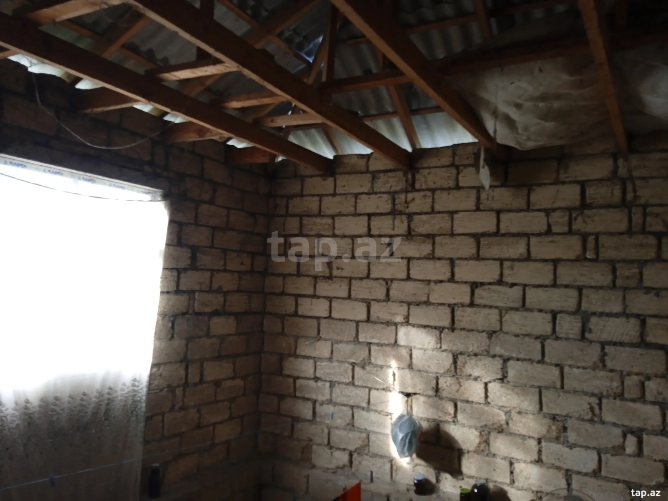 Satılır 3 otaqlı həyət evi