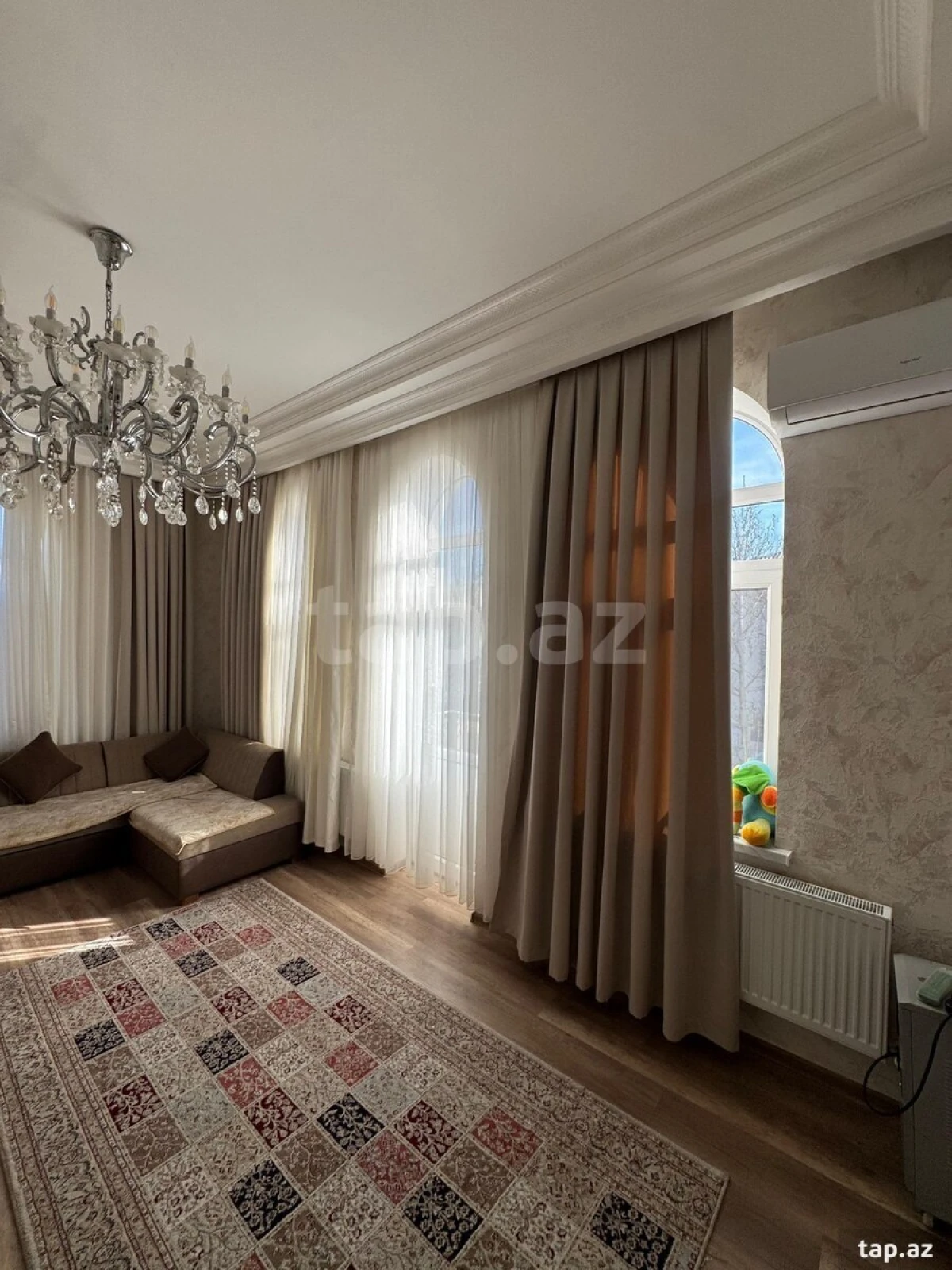 Kirayə verilir 2 otaqlı mənzil 55 m²