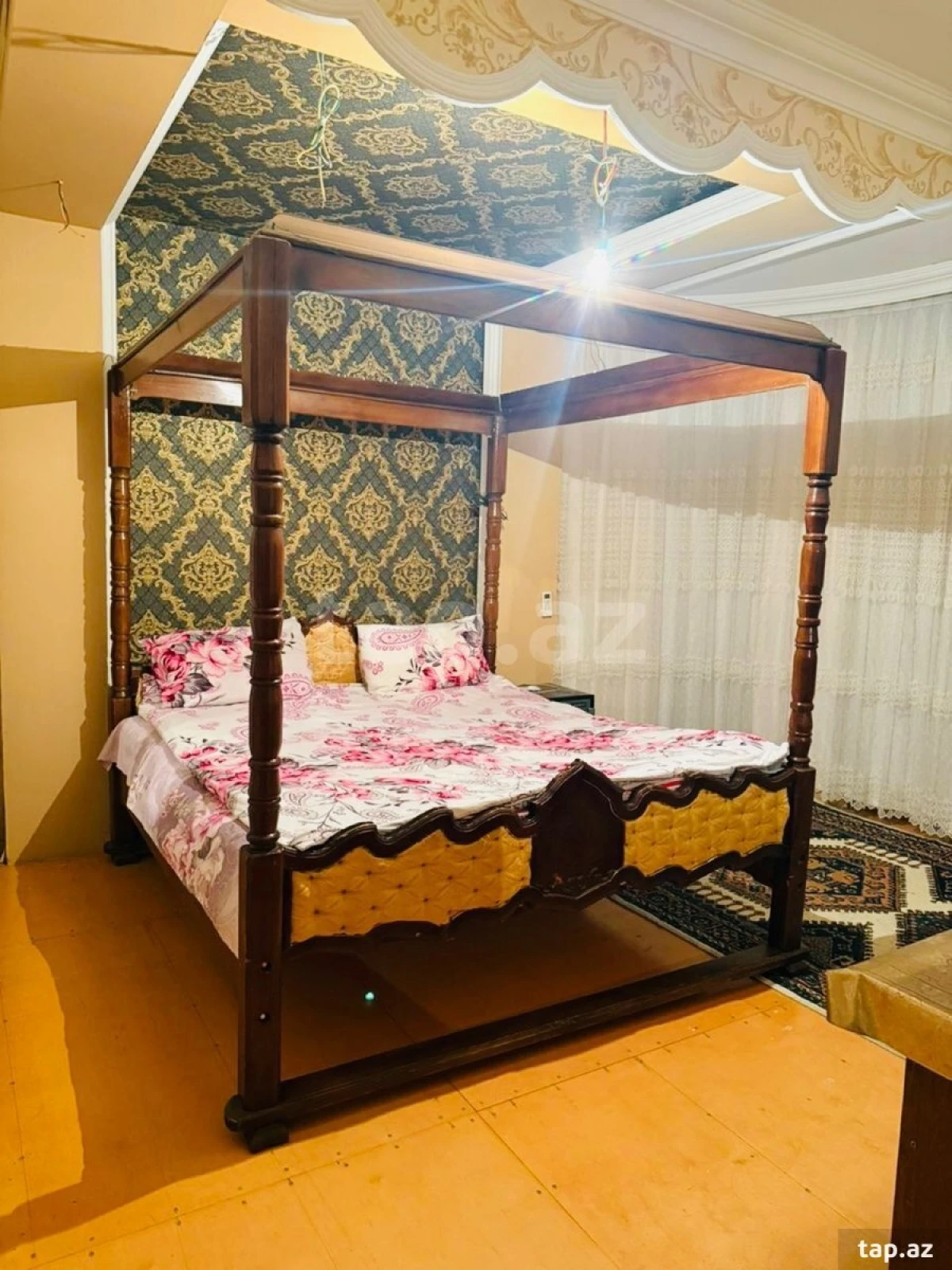 Satılır 4 otaqlı həyət evi