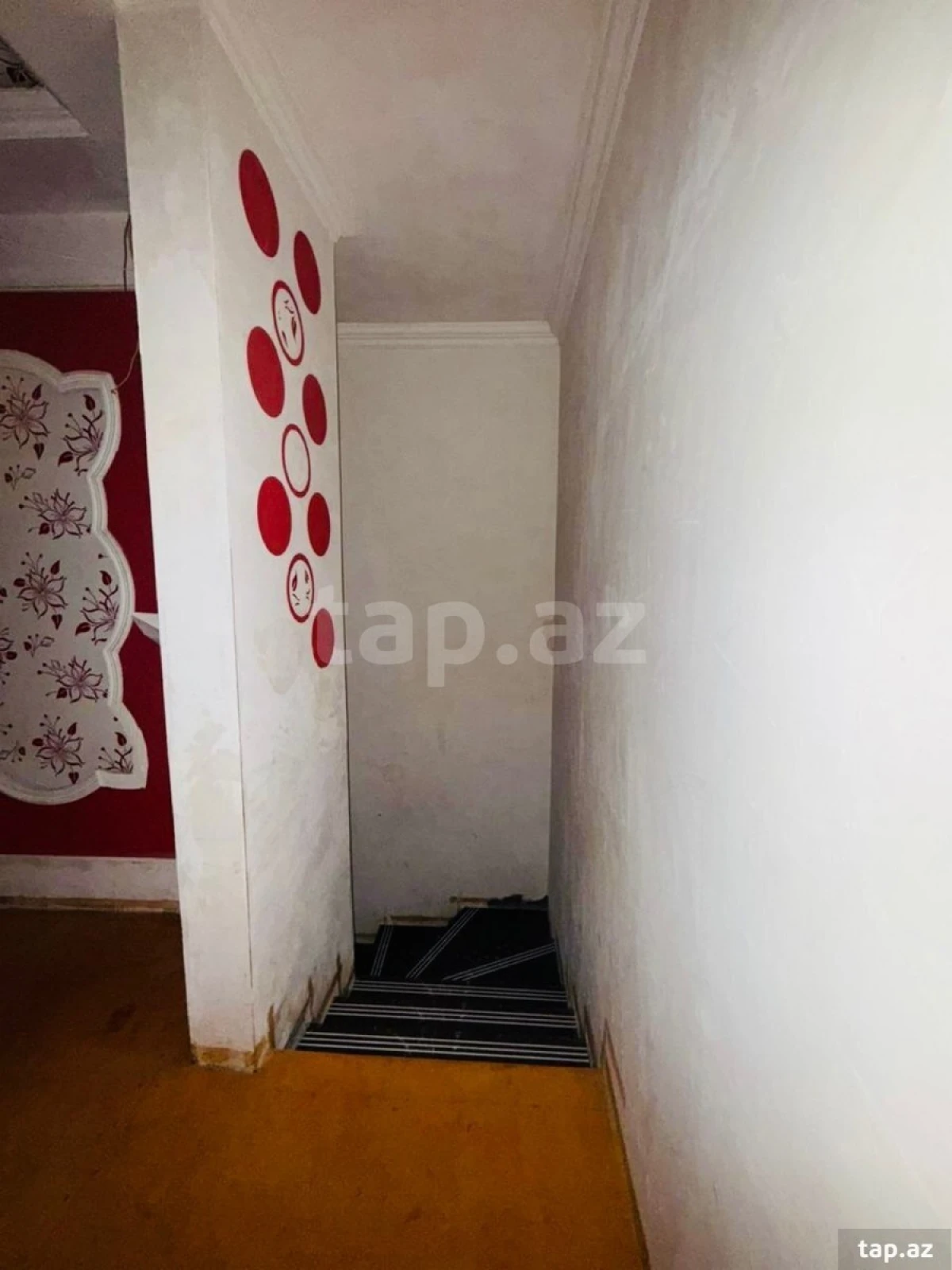 Satılır 4 otaqlı həyət evi