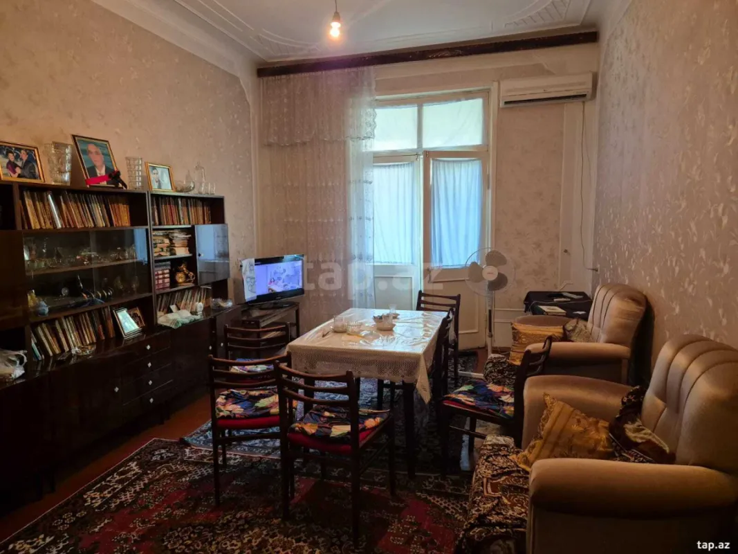 Satılır 2 otaqlı mənzil 55 m²