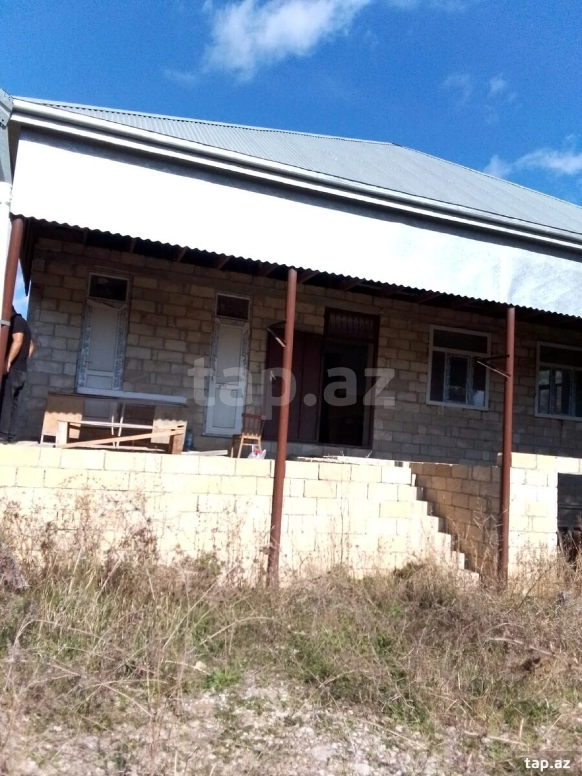 Satılır 3 otaqlı həyət evi 132 m²