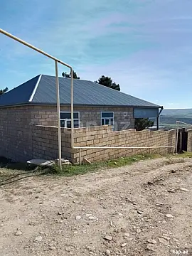 Satılır 3 otaqlı həyət evi 132 m² — Şamaxı 3 otaq 132.00 m²