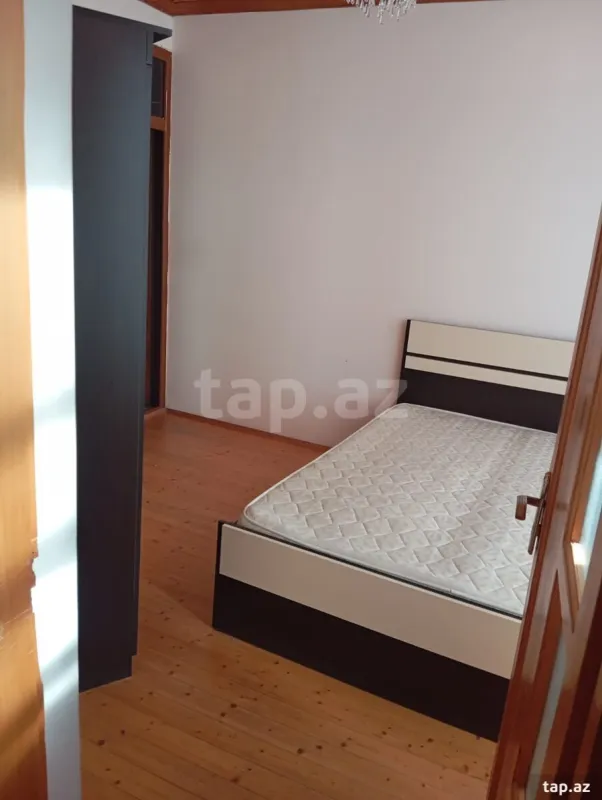 Kirayə verilir 4 otaqlı həyət evi