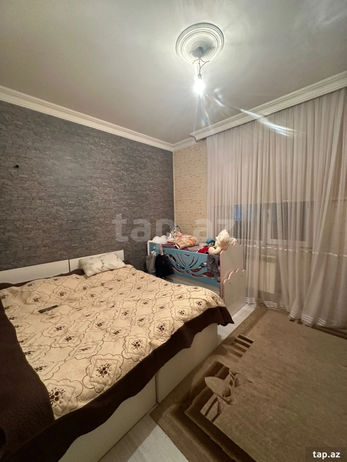 Satılır 3 otaqlı həyət evi