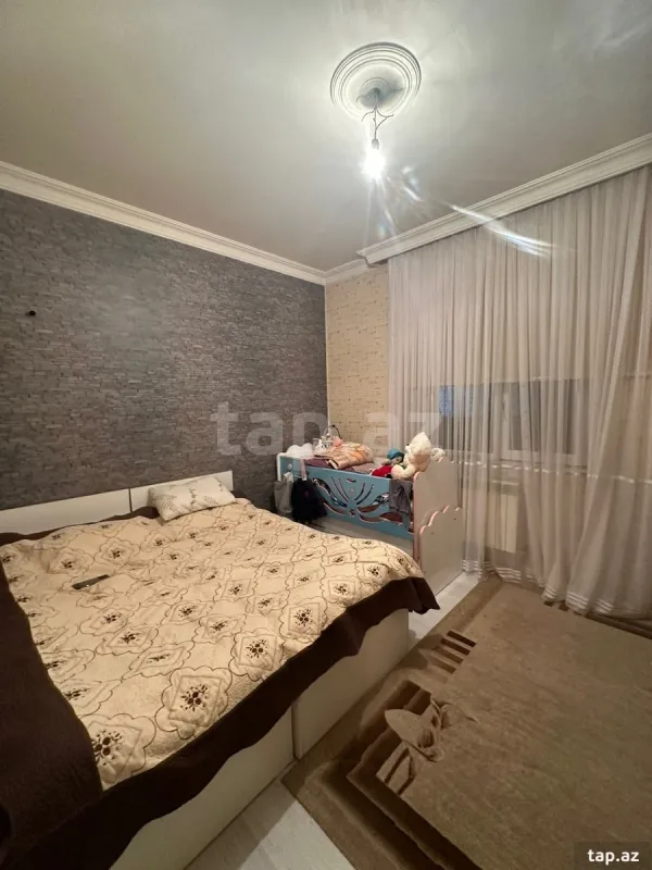 Satılır 3 otaqlı həyət evi